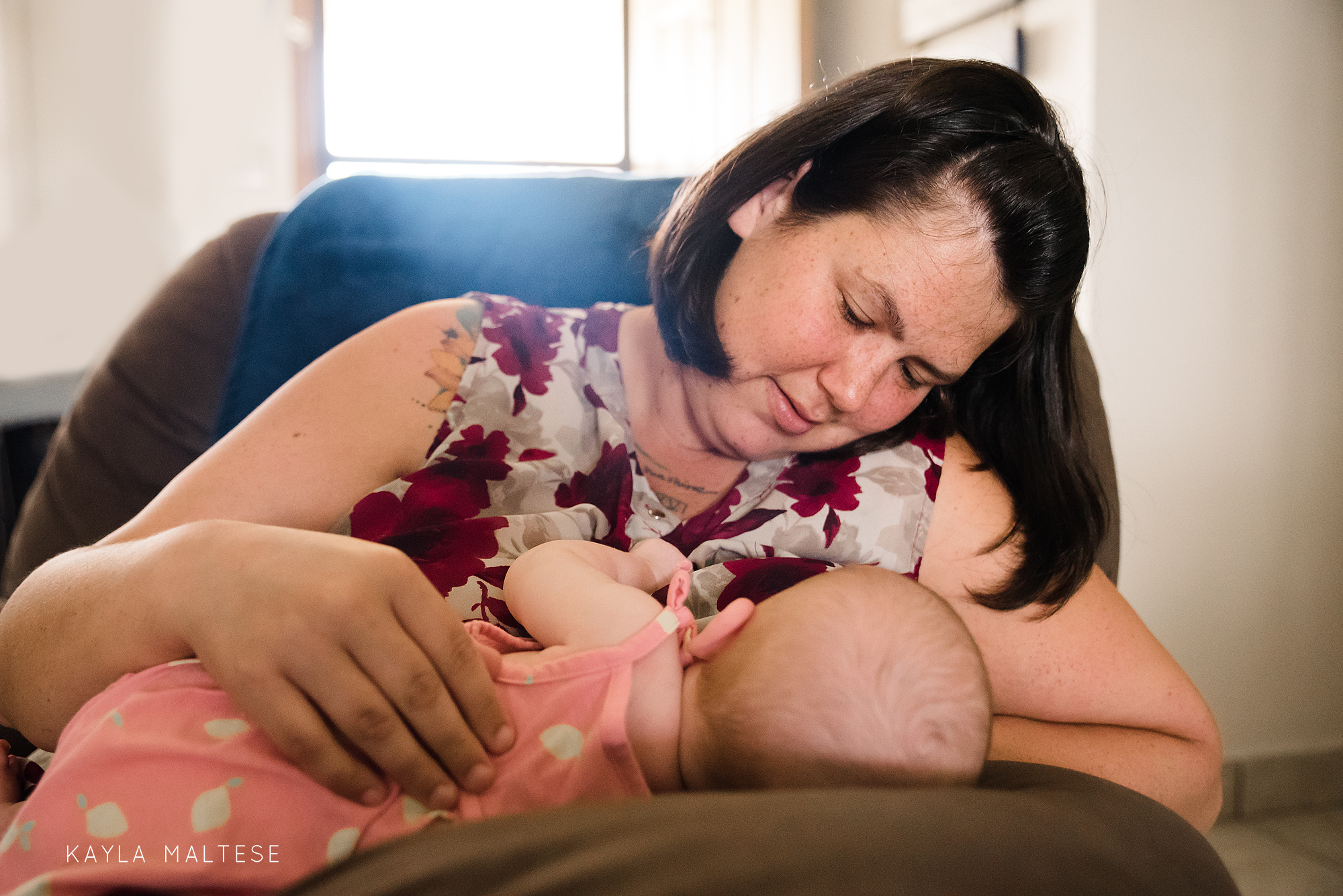Guam Baby Photographer Breastfeeding