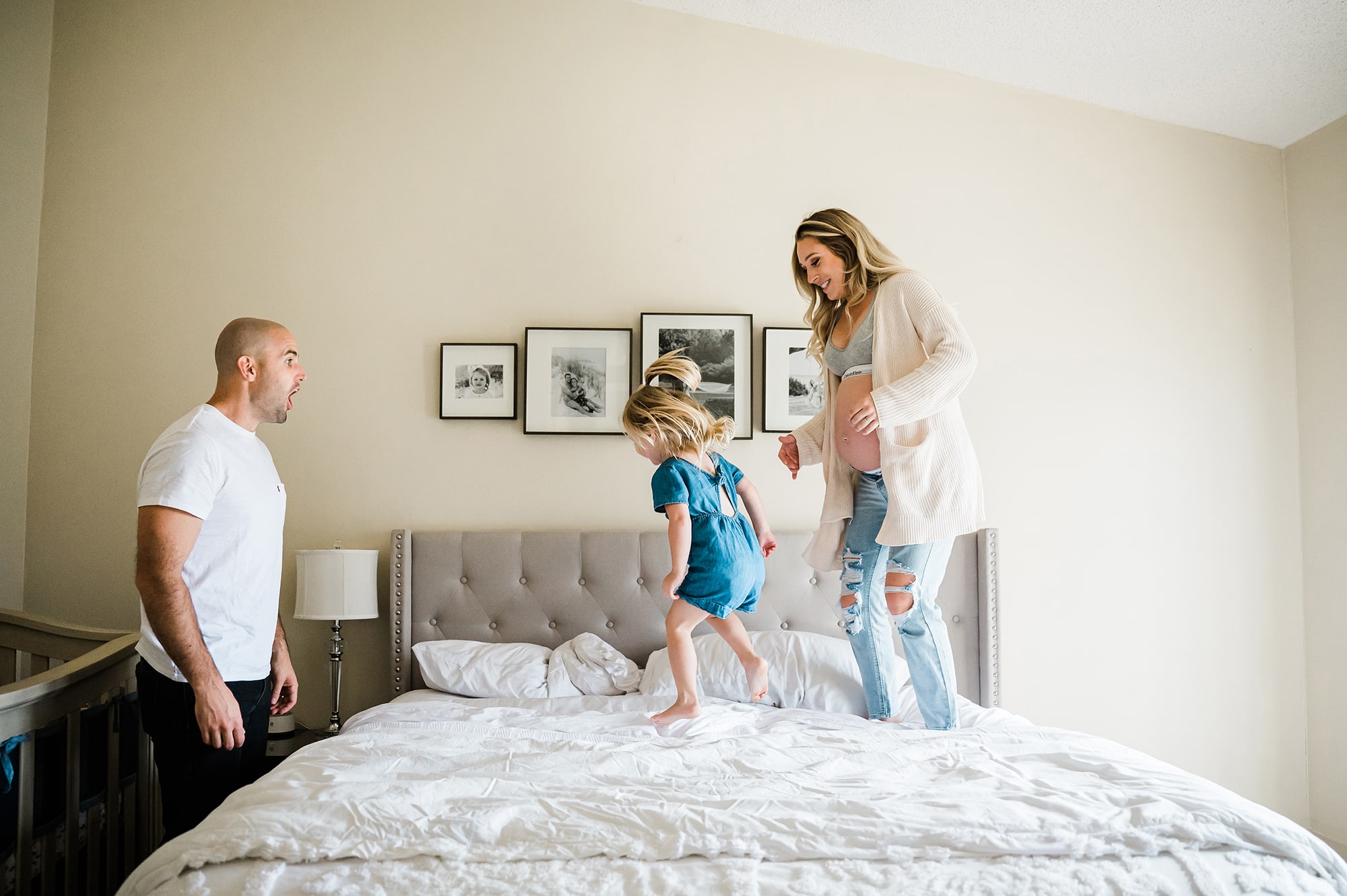 San Diego lifestyle photography family on bed